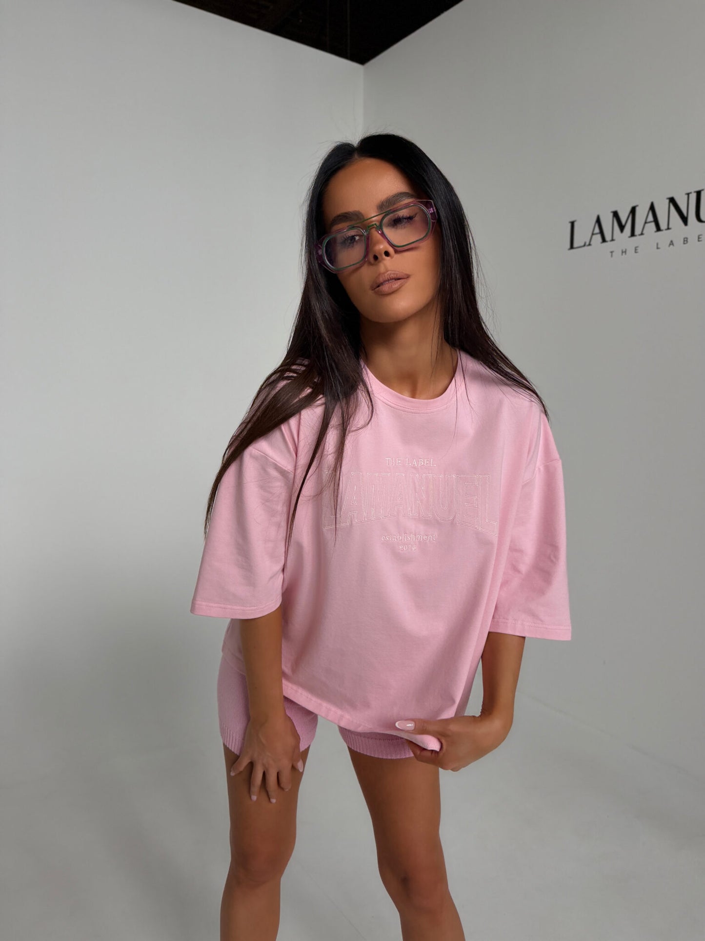 La Manuel Adora T-shirt