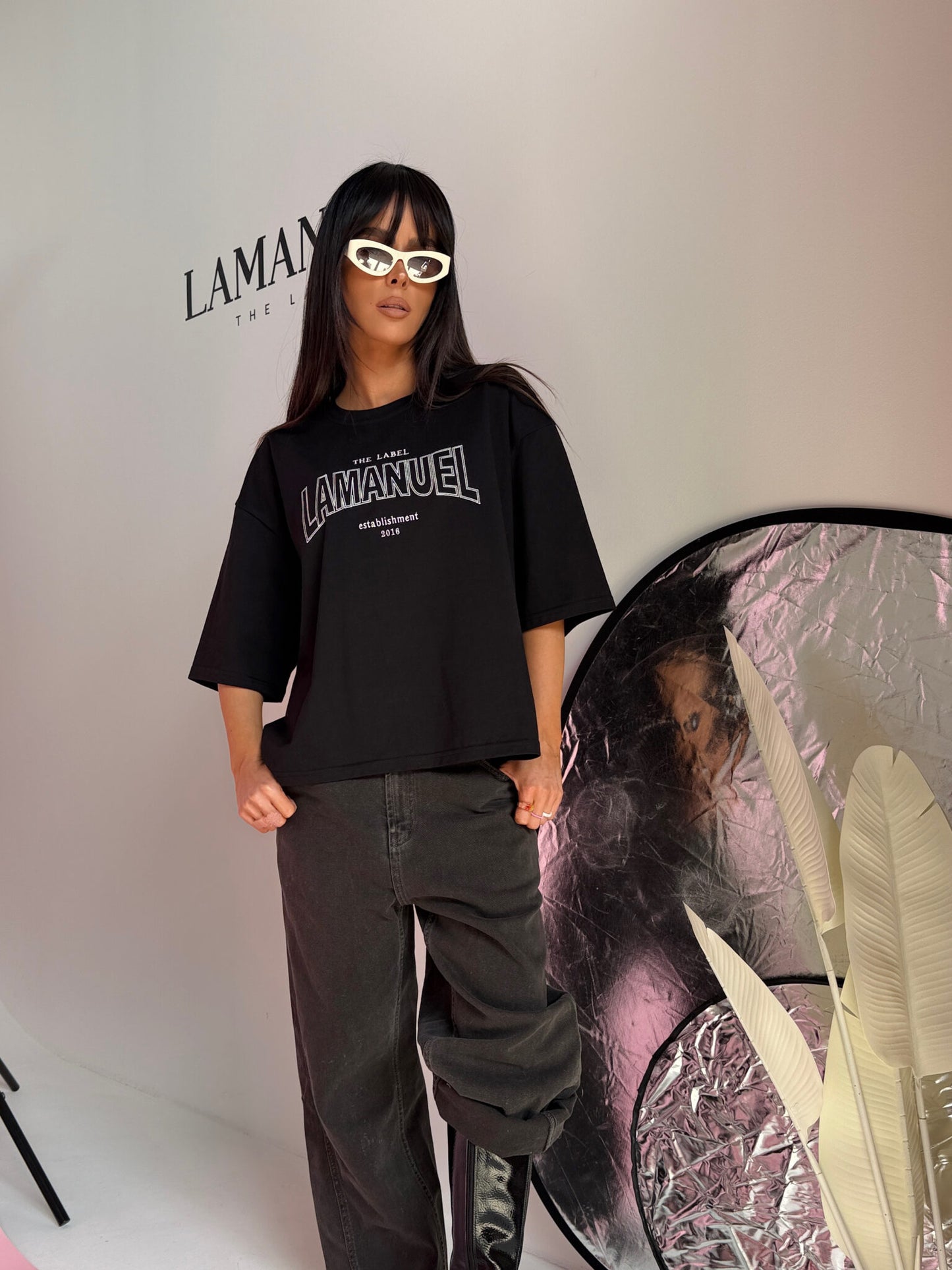 La Manuel Adora T-shirt