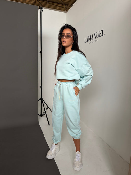 La Manuel Woman tracksuit